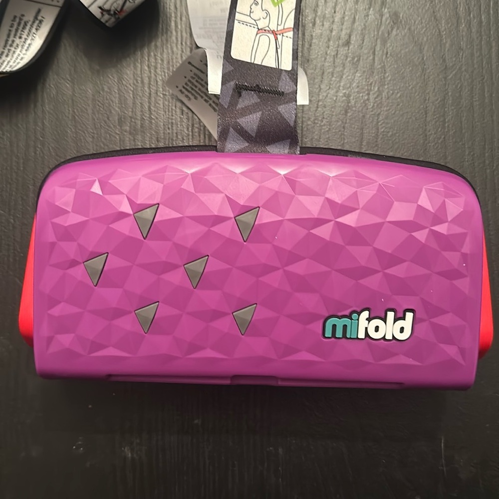 Mifold folding booster seat